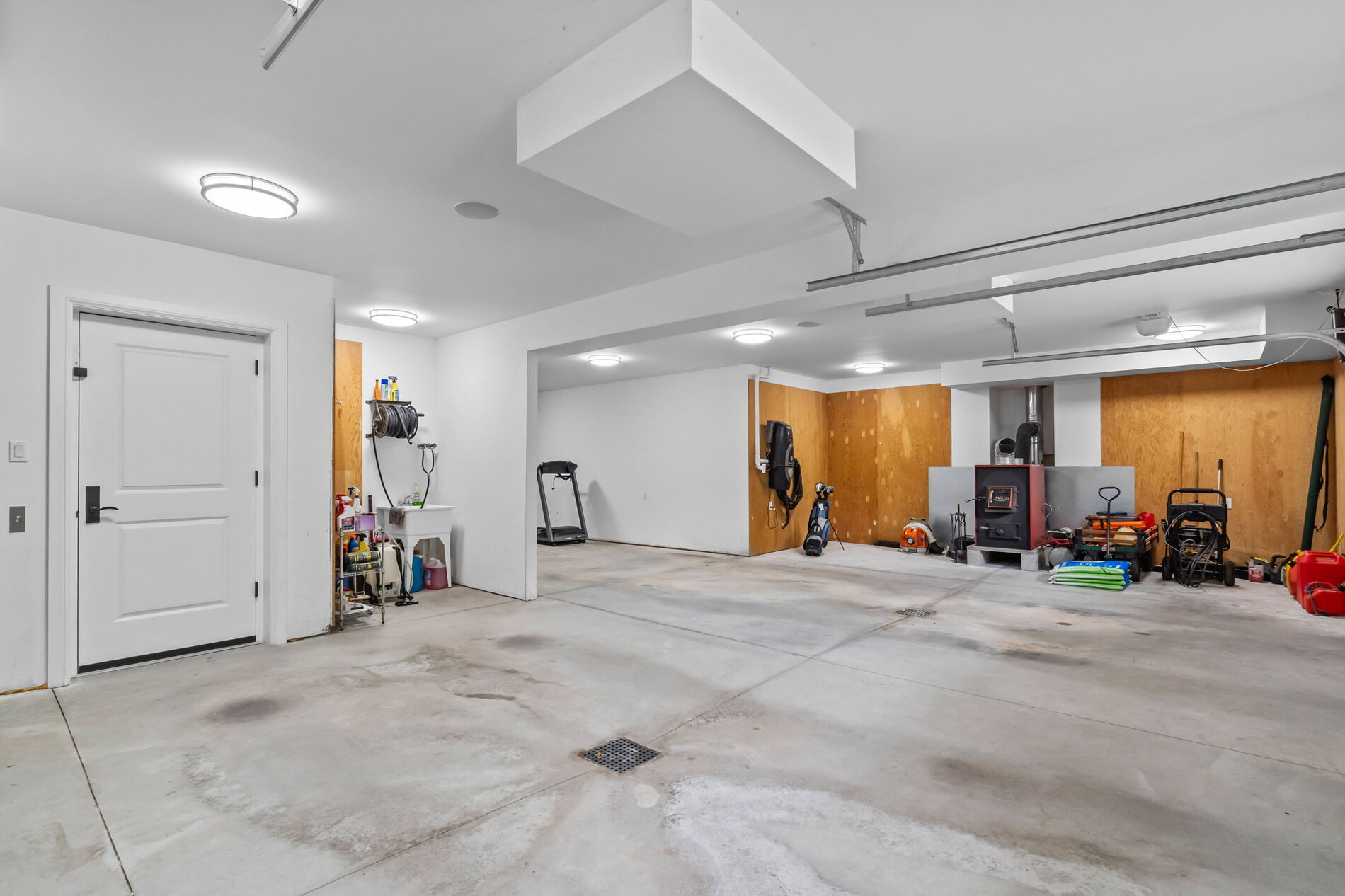 Heated garage